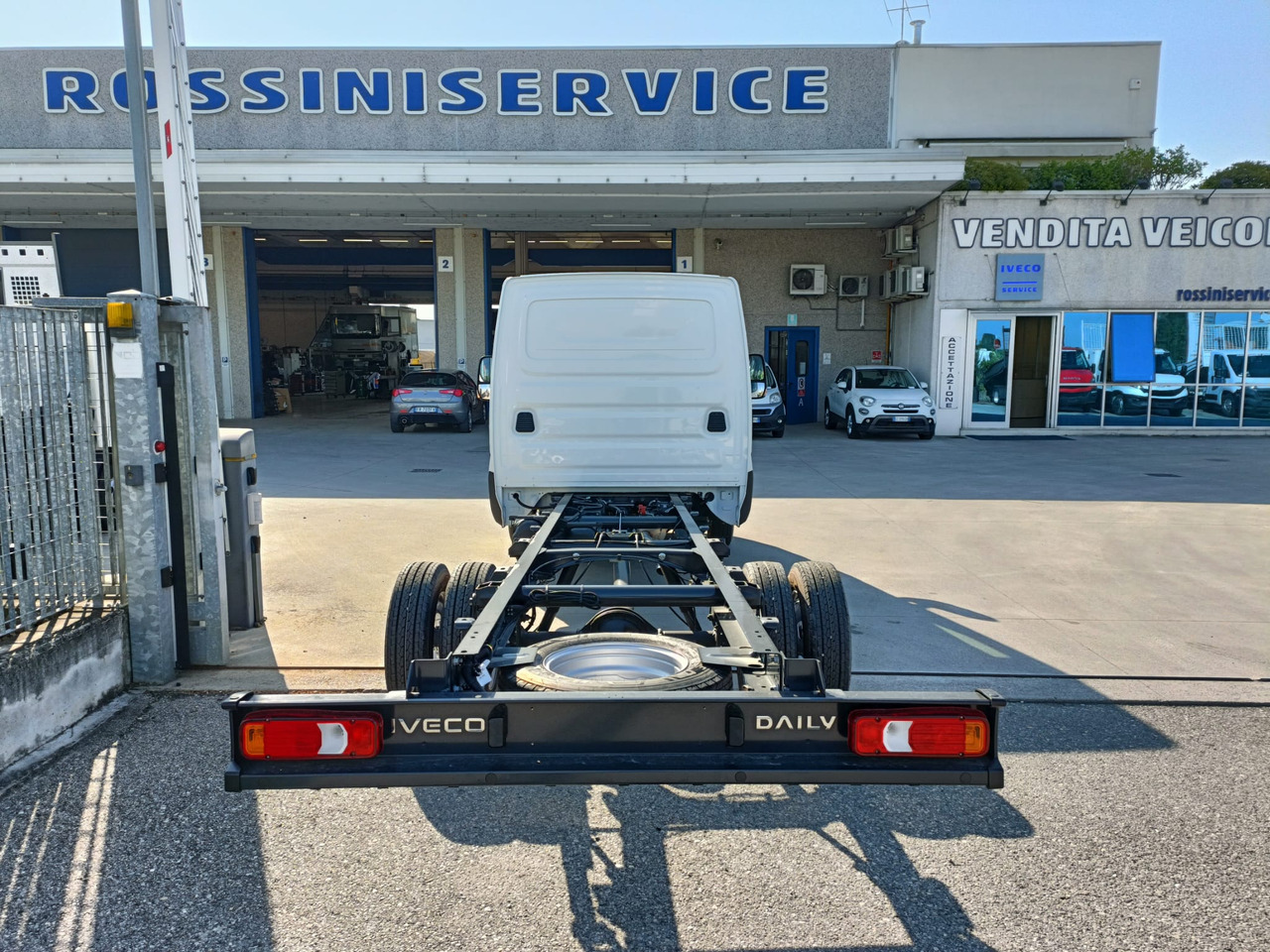 IVECO DAILY 35C16 MOD. 2025 A TELAIO NUOVO - Dostavno vozilo: slika 5 IVECO DAILY 35C16 MOD. 2025 A TELAIO NUOVO - Dostavno vozilo: slika 5