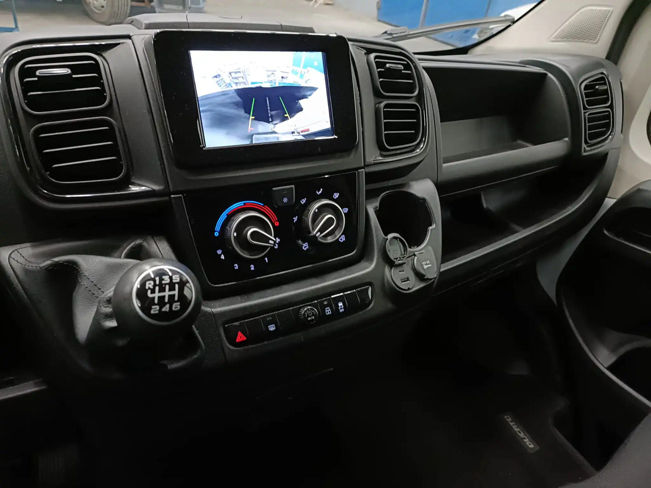 FIAT DUCATO 35 L3H2 - Furgon: slika 3 FIAT DUCATO 35 L3H2 - Furgon: slika 3