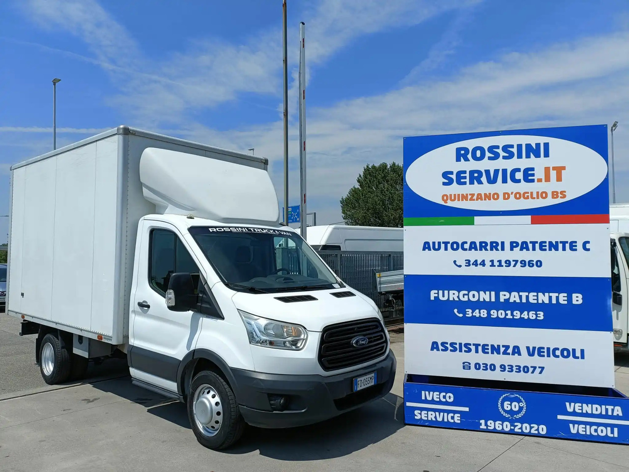 FORD TRANSIT FURGONATO BOX - Dostavno vozilo sa zatvorenim sandukom: slika 1 FORD TRANSIT FURGONATO BOX - Dostavno vozilo sa zatvorenim sandukom: slika 1