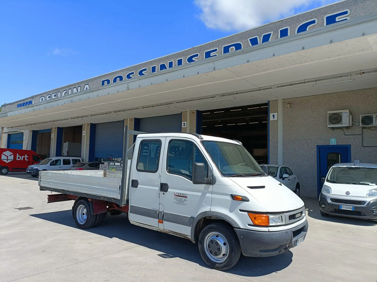 IVECO DAILY 35C11 - Dostavno vozilo sa otvorenom sandukom: slika 1 IVECO DAILY 35C11 - Dostavno vozilo sa otvorenom sandukom: slika 1