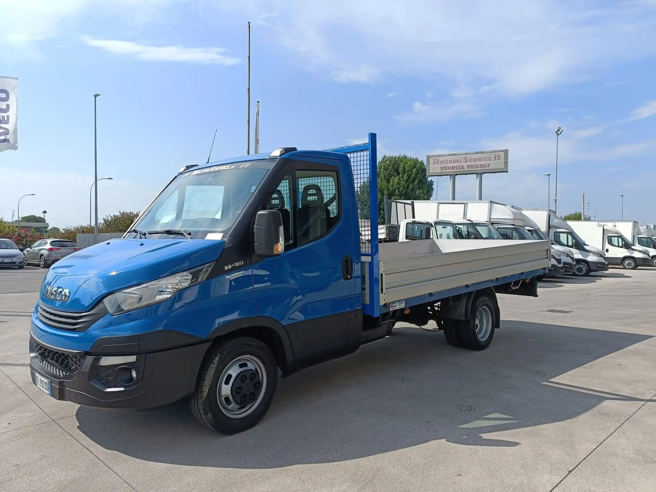 IVECO DAILY 35C15 - Dostavno vozilo sa otvorenom sandukom: slika 3 IVECO DAILY 35C15 - Dostavno vozilo sa otvorenom sandukom: slika 3