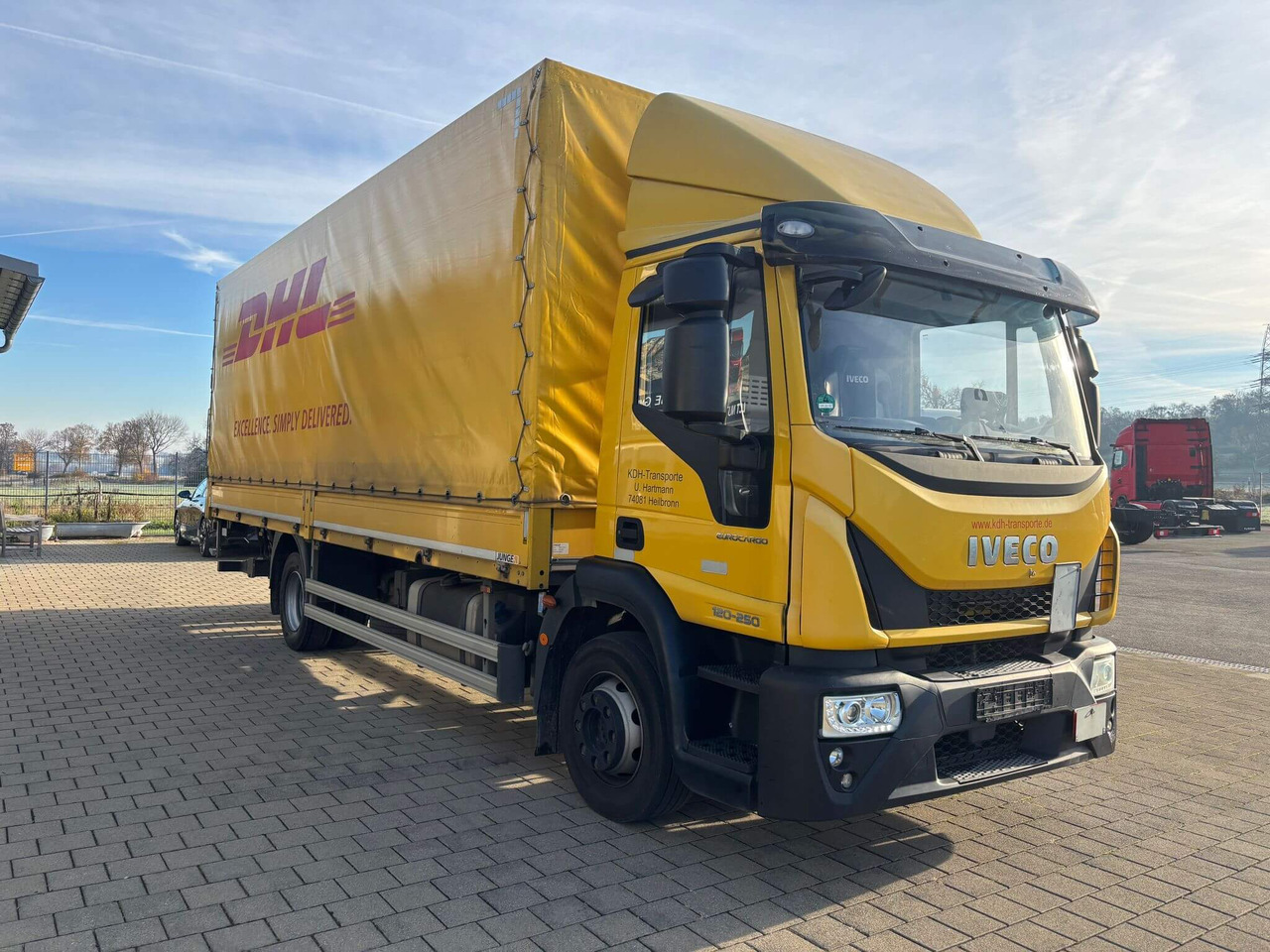 IVECO EUROCARGO 120E25P - Kamion sa ceradom: slika 2 IVECO EUROCARGO 120E25P - Kamion sa ceradom: slika 2
