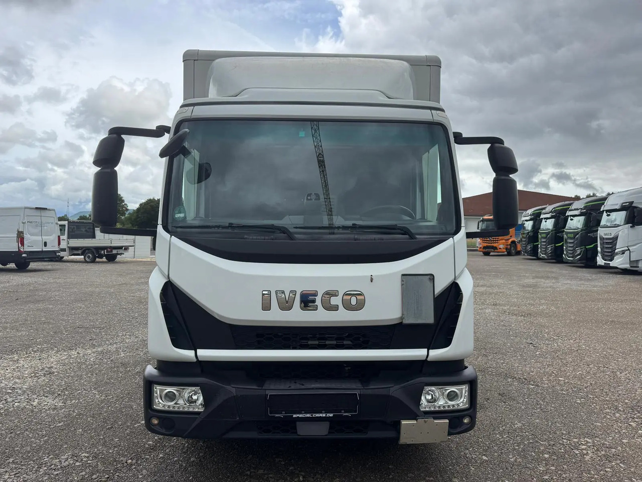 IVECO EUROCARGO 75E19P - Kamion sa zatvorenim sandukom: slika 2 IVECO EUROCARGO 75E19P - Kamion sa zatvorenim sandukom: slika 2