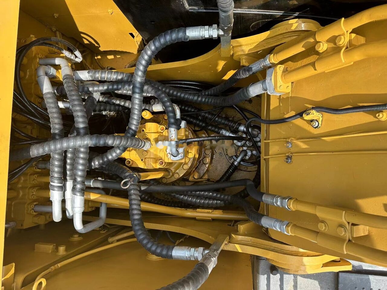 Caterpillar 320D - Bager guseničar: slika 3 Caterpillar 320D - Bager guseničar: slika 3