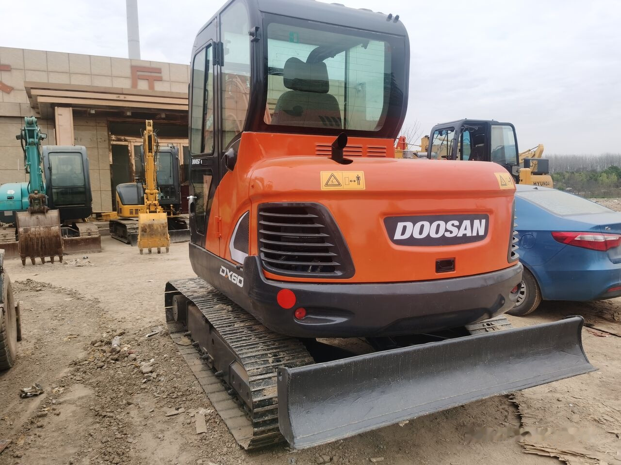 Doosan DX60 - Bager guseničar: slika 5 Doosan DX60 - Bager guseničar: slika 5