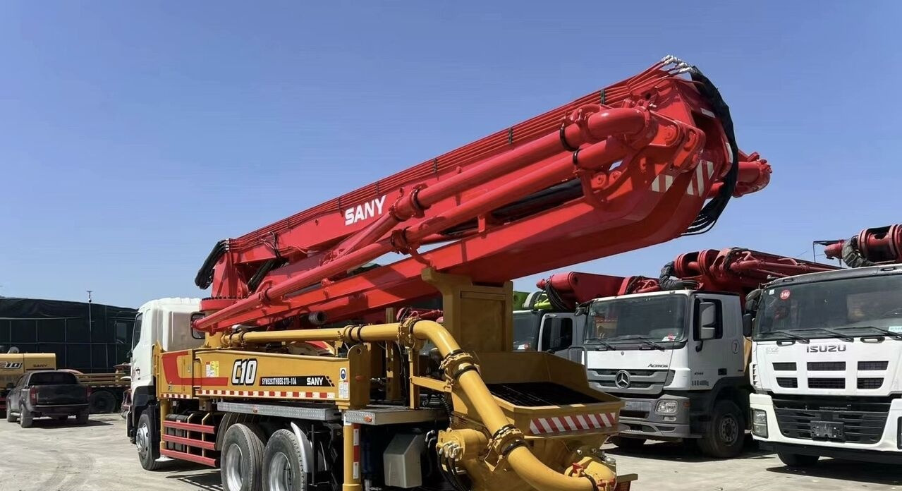 Hino Sany on chassis - Auto pumpa za beton: slika 2 Hino Sany on chassis - Auto pumpa za beton: slika 2