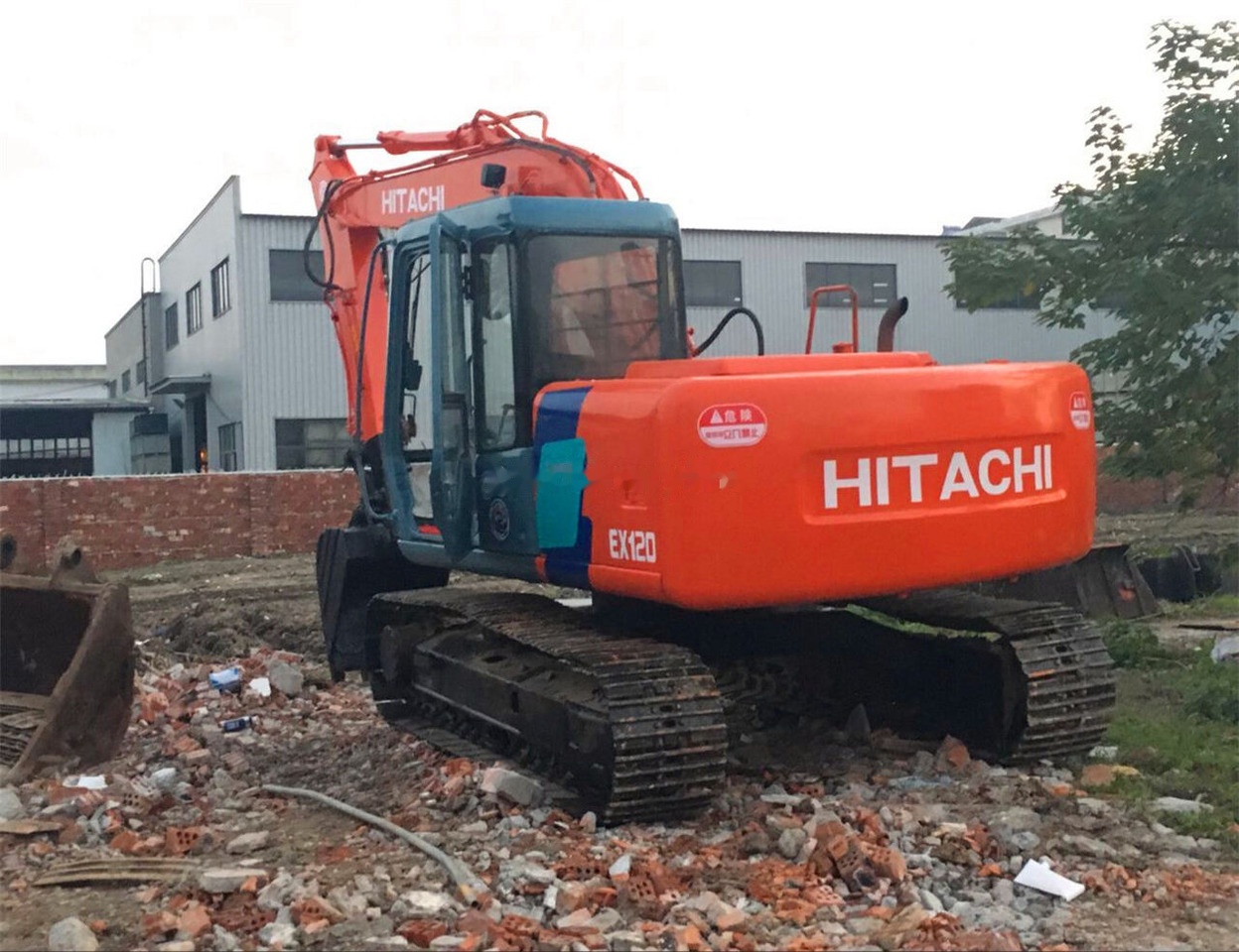 Hitachi EX120-3 - Bager guseničar: slika 3 Hitachi EX120-3 - Bager guseničar: slika 3