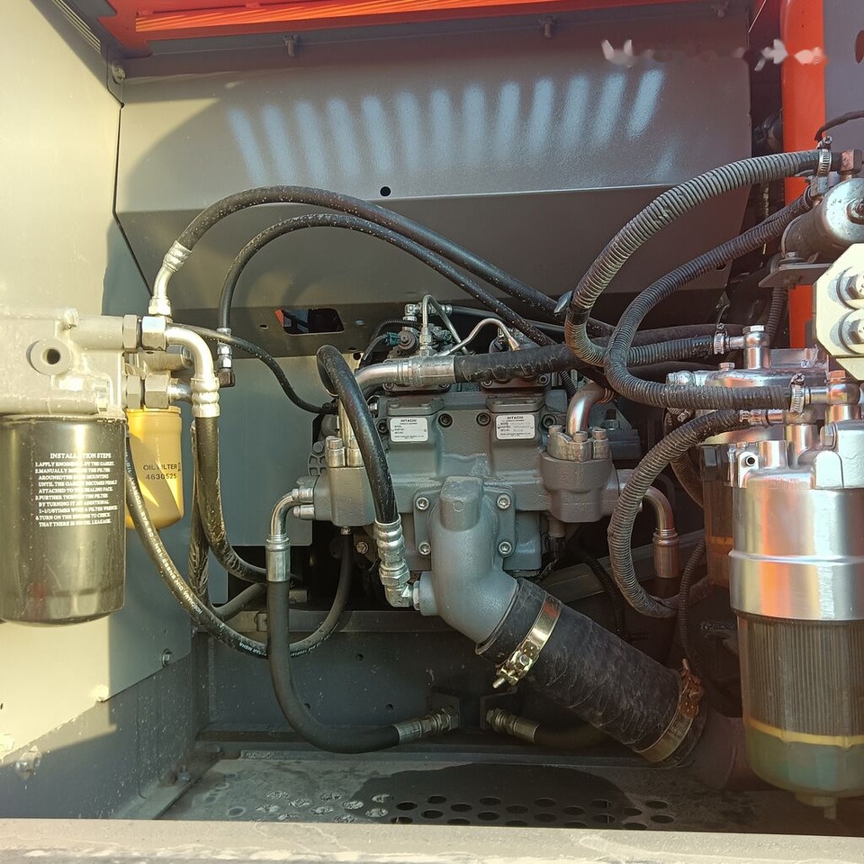 Hitachi ZX240 - Bager guseničar: slika 3 Hitachi ZX240 - Bager guseničar: slika 3