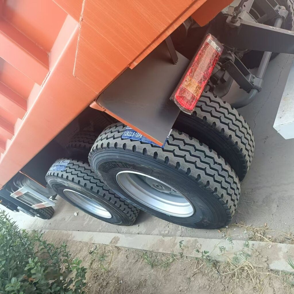 Howo 371 6*4 new tires - Istovarivač: slika 4 Howo 371 6*4 new tires - Istovarivač: slika 4