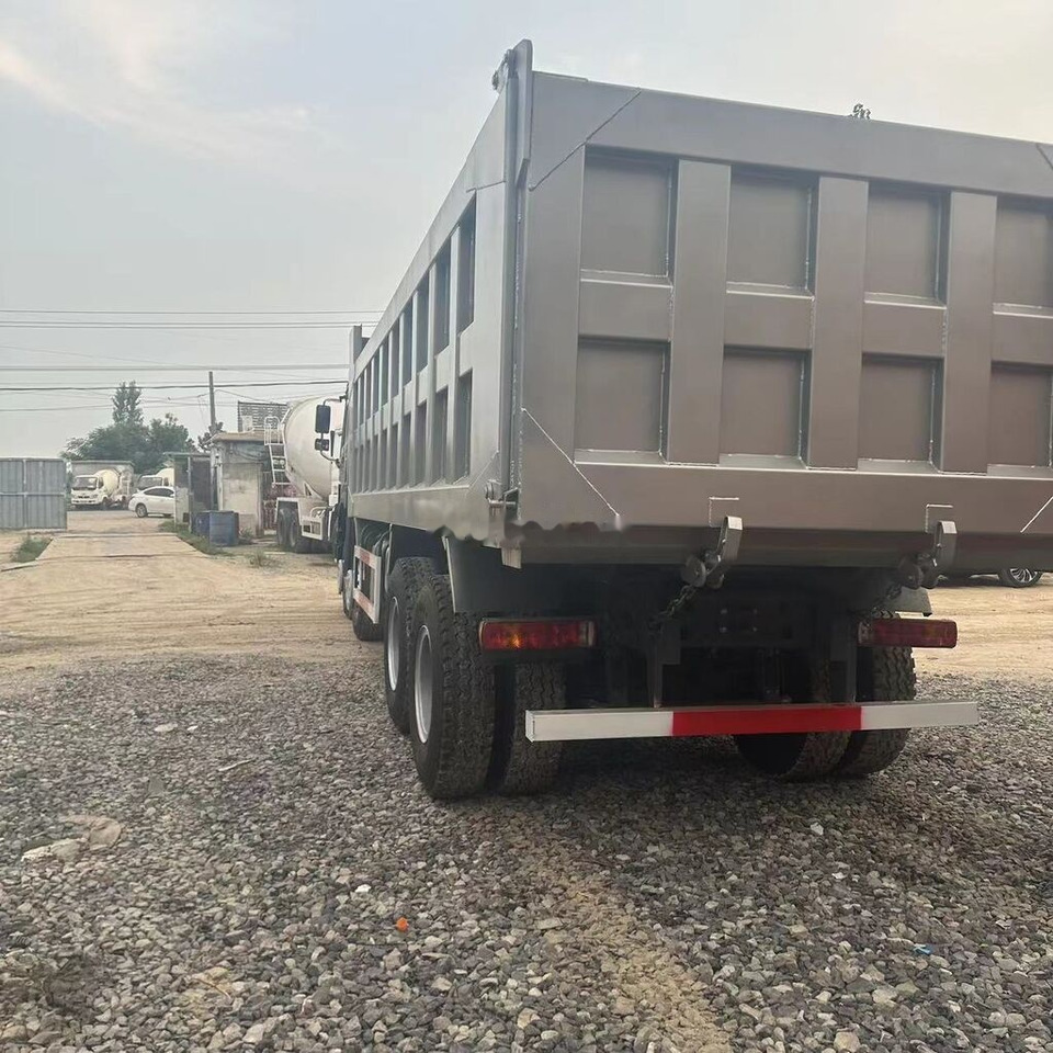 Howo 371 - Istovarivač: slika 5 Howo 371 - Istovarivač: slika 5