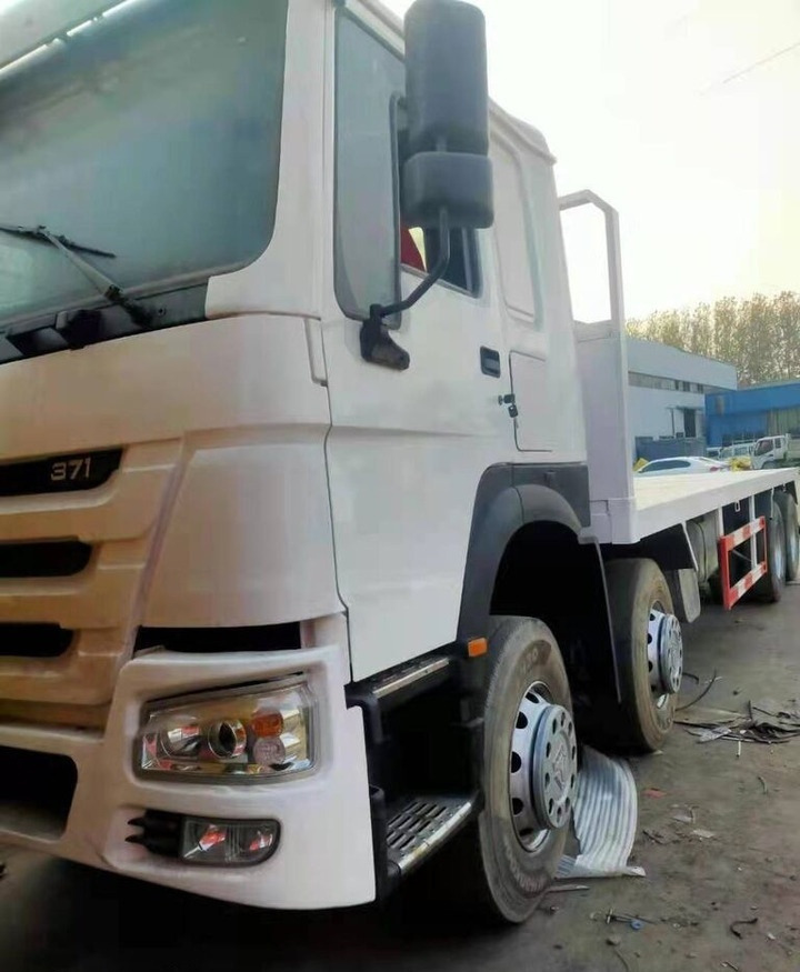 Howo 371 - Kamion cisterna: slika 1 Howo 371 - Kamion cisterna: slika 1