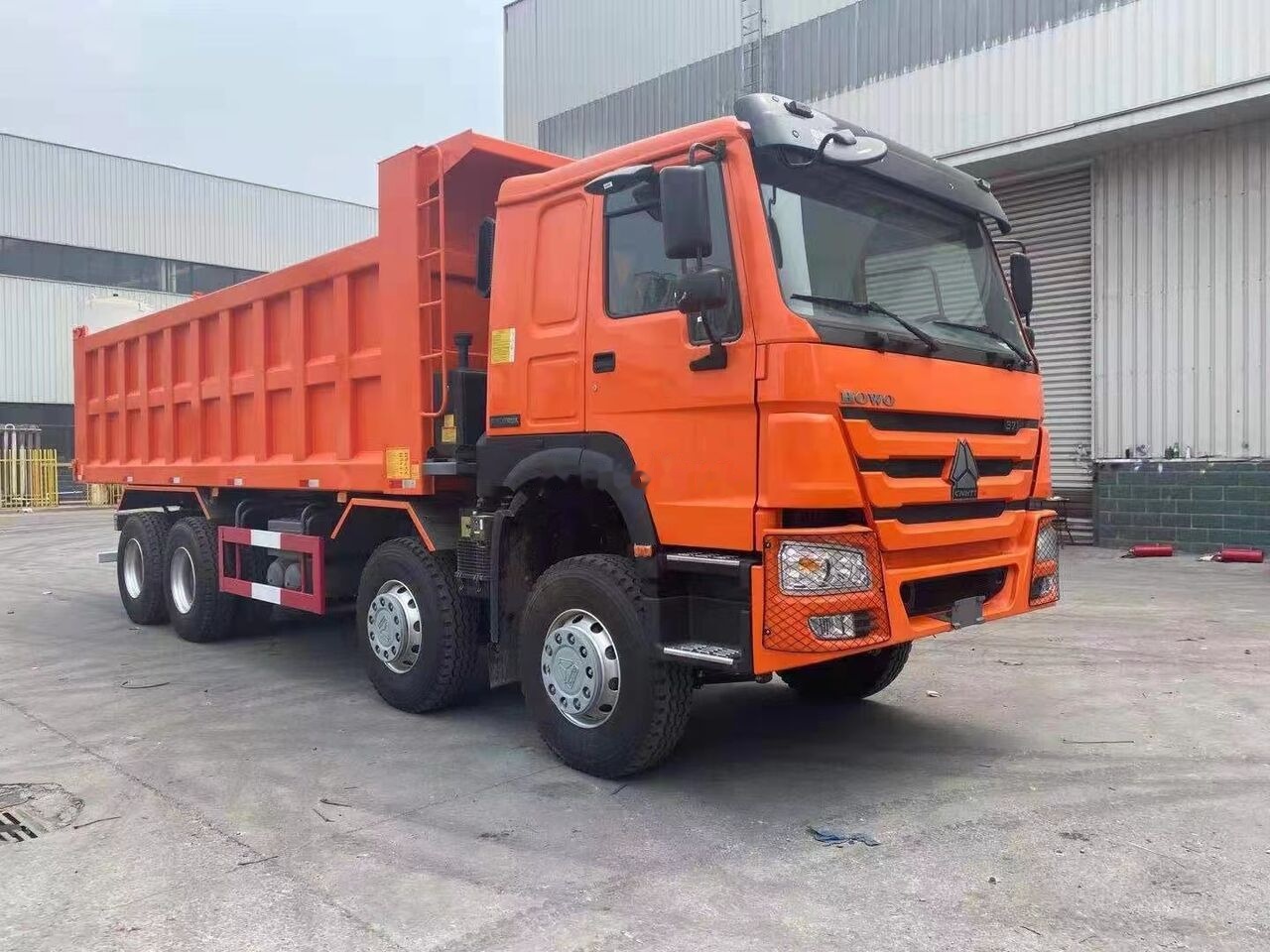 Howo 371 - Istovarivač: slika 4 Howo 371 - Istovarivač: slika 4