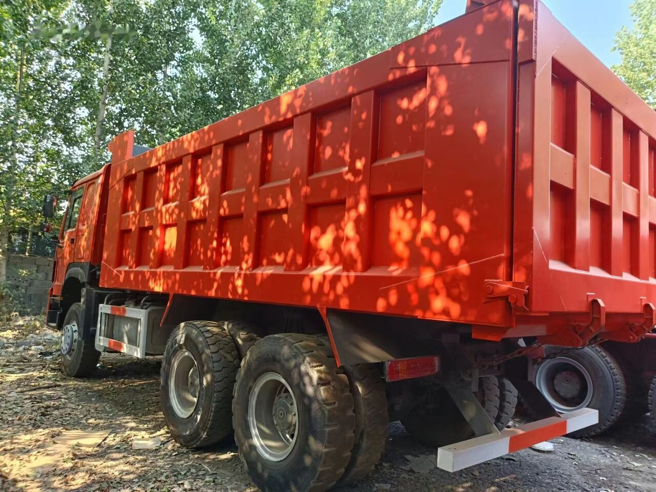 Howo 375 - Istovarivač: slika 4 Howo 375 - Istovarivač: slika 4