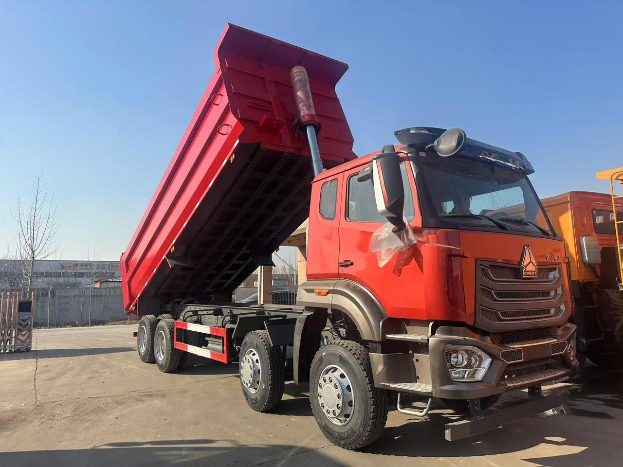 Howo HAOHAN DUMP TRUCK 8X4 - Istovarivač: slika 2 Howo HAOHAN DUMP TRUCK 8X4 - Istovarivač: slika 2