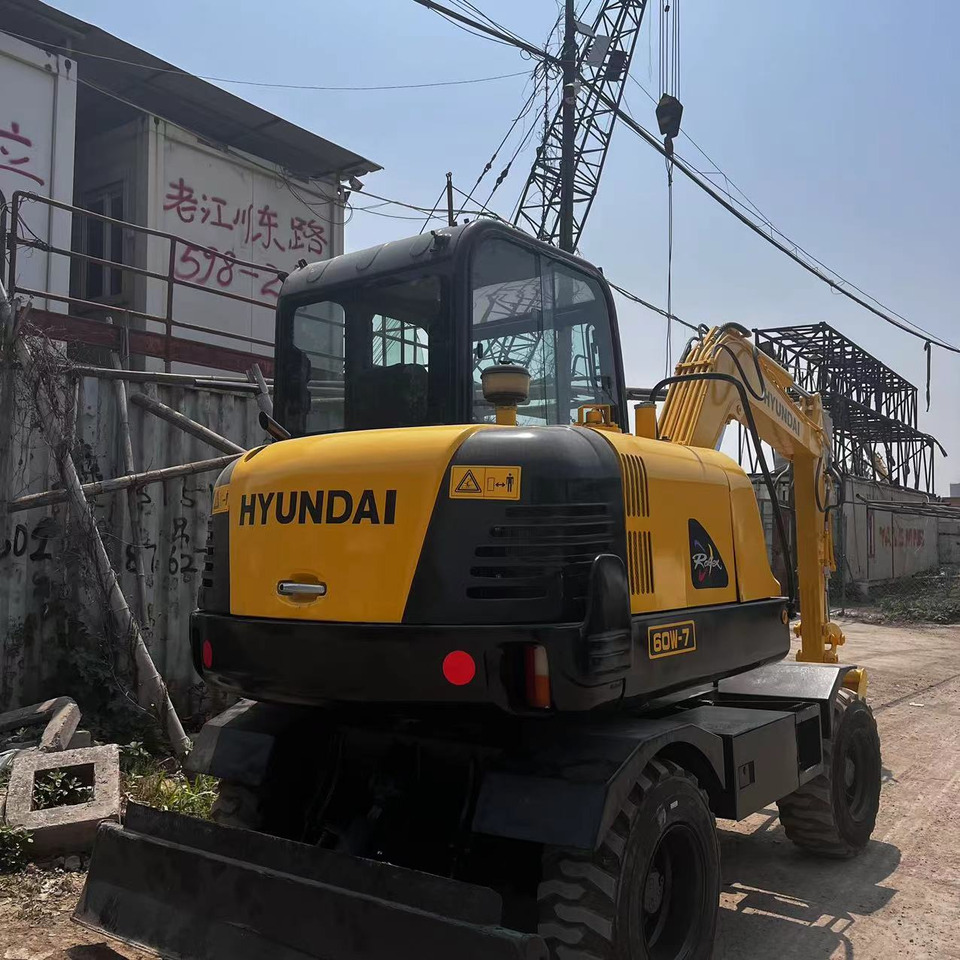 Hyundai R60W-7 - Bager točkaš: slika 4 Hyundai R60W-7 - Bager točkaš: slika 4
