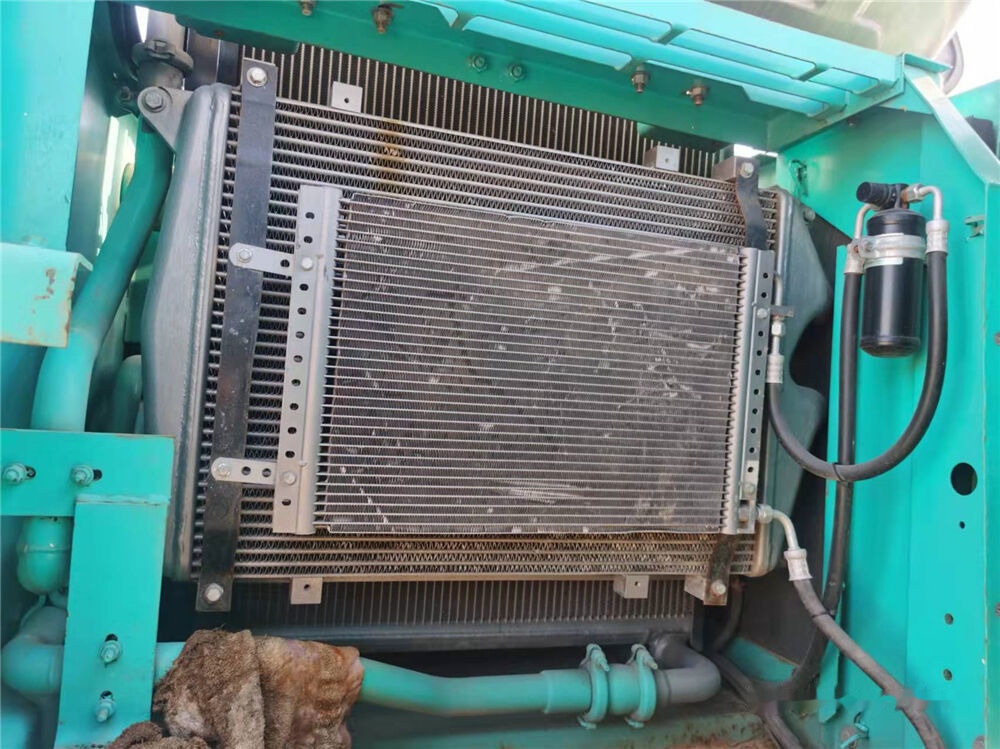 Kobelco SK210 - Bager guseničar: slika 1 Kobelco SK210 - Bager guseničar: slika 1