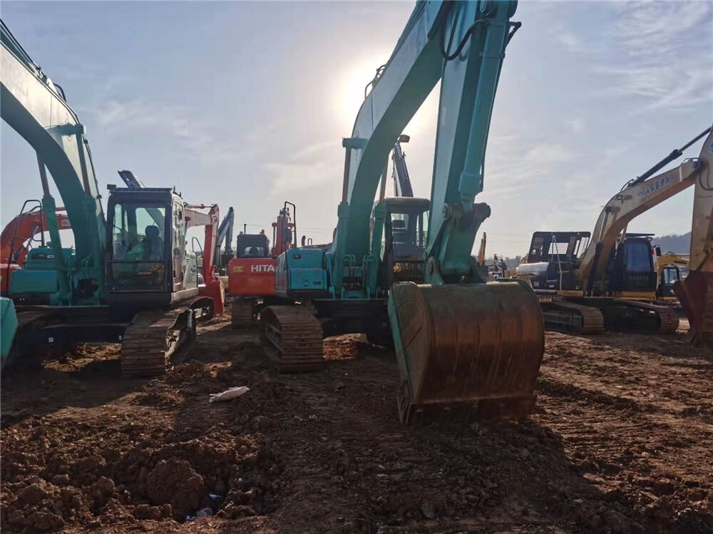 Kobelco SK210LC - Bager guseničar: slika 3 Kobelco SK210LC - Bager guseničar: slika 3
