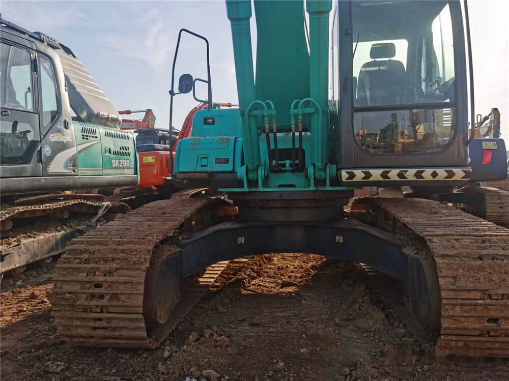 Kobelco SK210LC - Bager guseničar: slika 2 Kobelco SK210LC - Bager guseničar: slika 2