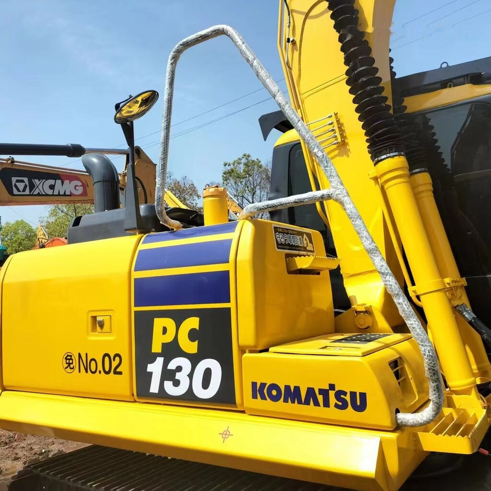 Bager guseničar Komatsu PC130: slika 6