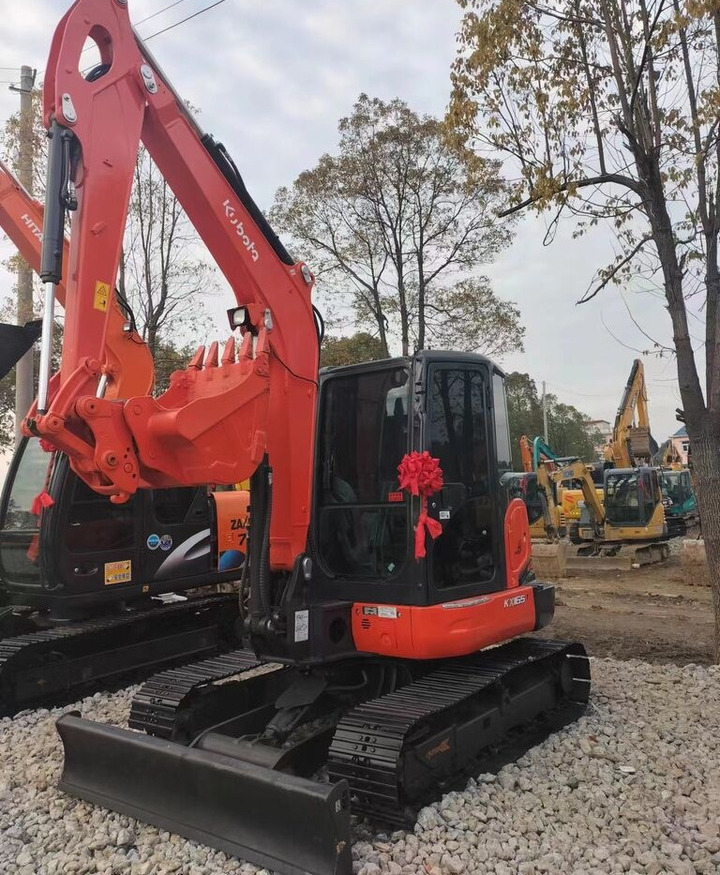 Kubota KX165 - Mini bager: slika 1 Kubota KX165 - Mini bager: slika 1