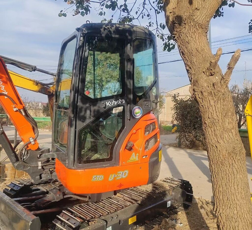 Mini bager Kubota U30: slika 6 Mini bager Kubota U30: slika 6