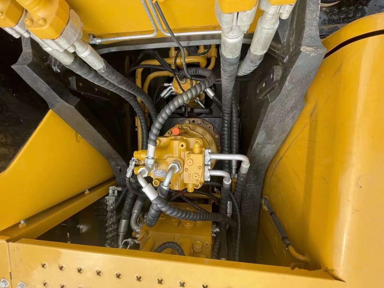 Sany SY235 - Bager guseničar: slika 1 Sany SY235 - Bager guseničar: slika 1