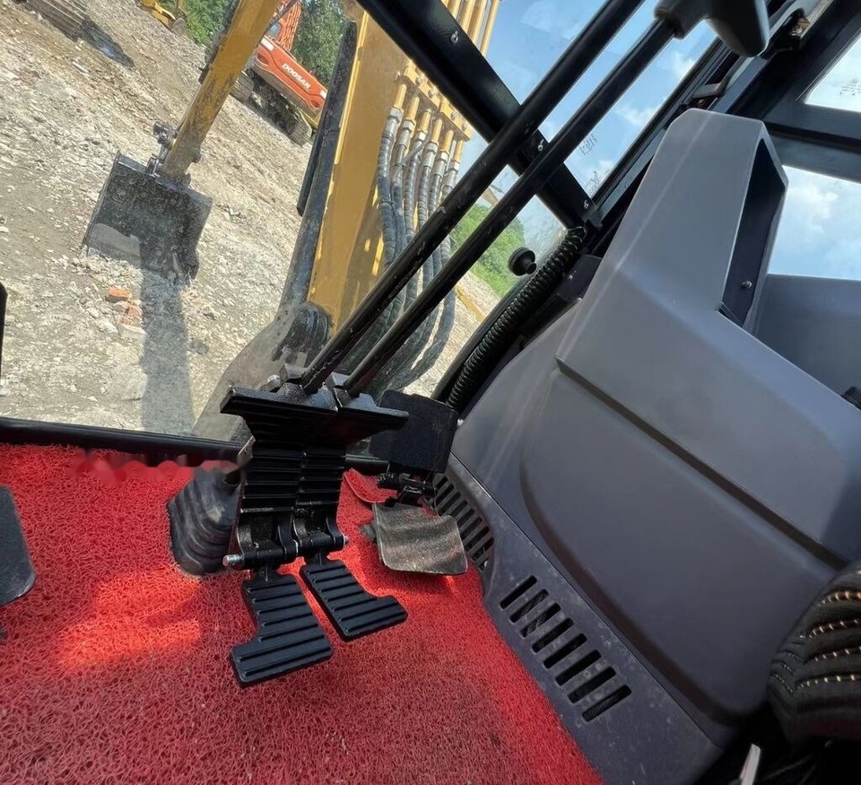 Sany SY35U - Mini bager: slika 4 Sany SY35U - Mini bager: slika 4