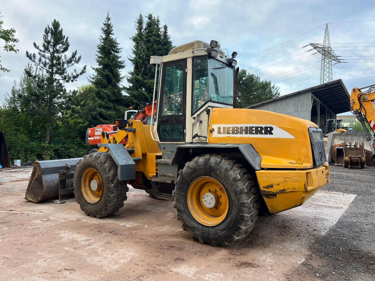 Liebherr L 514 Stereo - Utovarivač točkaš: slika 1 Liebherr L 514 Stereo - Utovarivač točkaš: slika 1