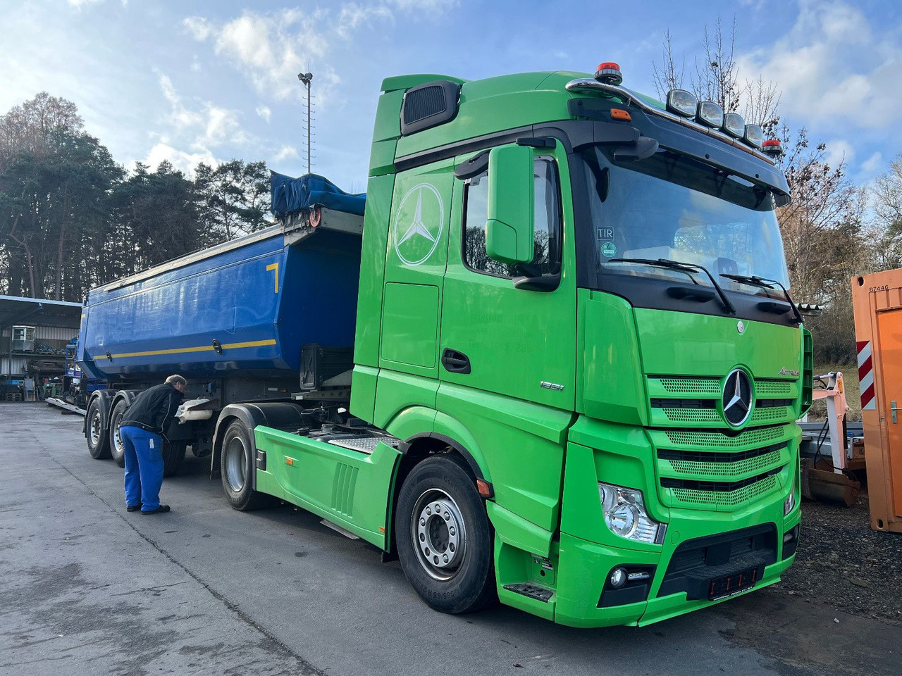 Mercedes-Benz 1851 - Tegljač: slika 1 Mercedes-Benz 1851 - Tegljač: slika 1