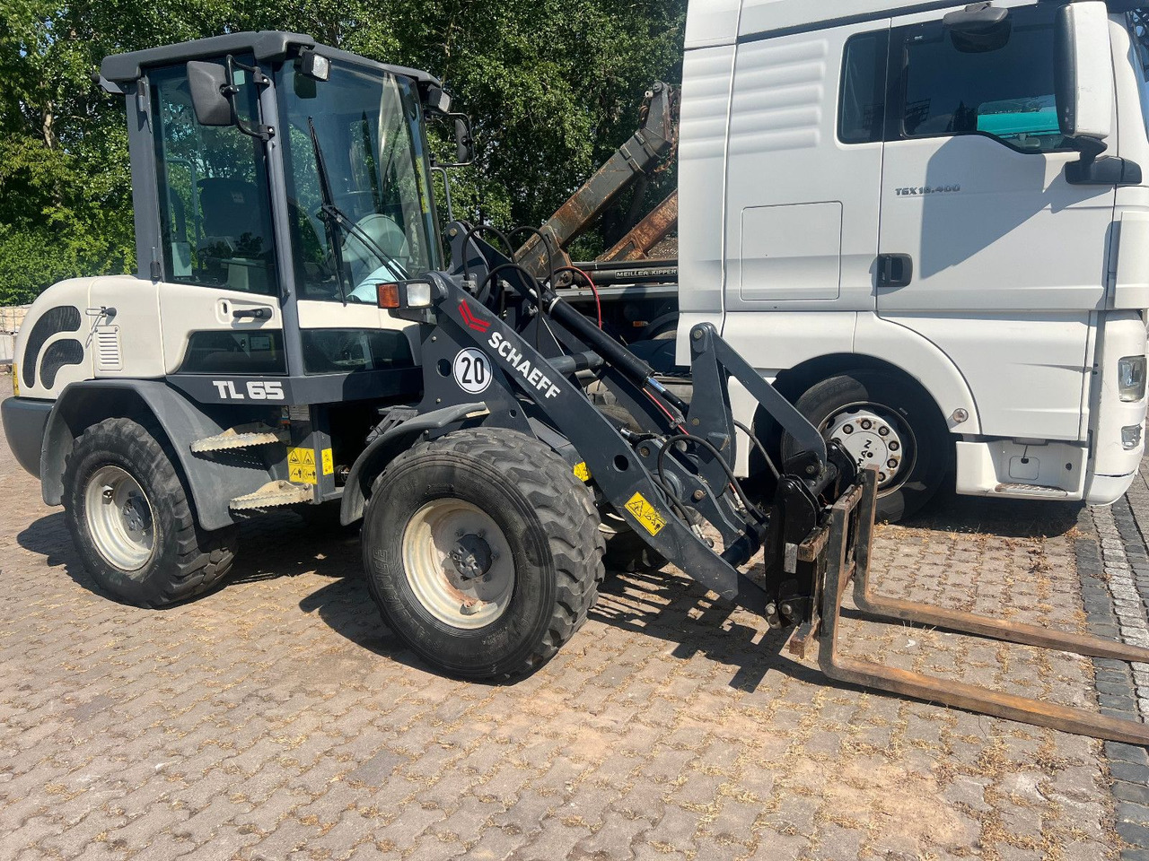 Terex TL 65 - Utovarivač točkaš: slika 1 Terex TL 65 - Utovarivač točkaš: slika 1