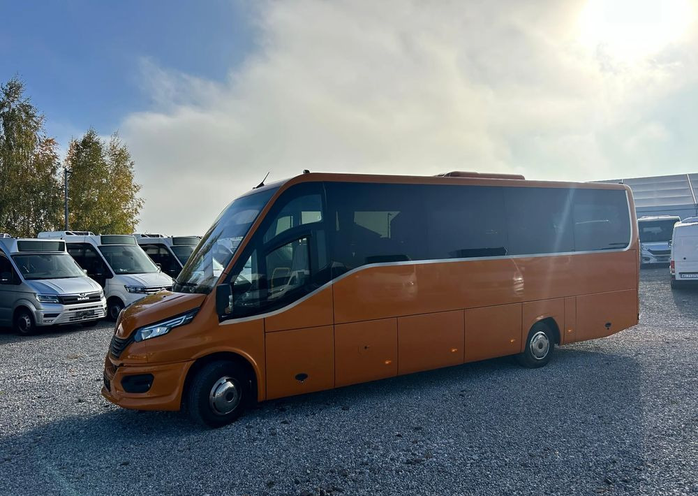 Iveco Daily - Minibus, Putnički kombi: slika 3 Iveco Daily - Minibus, Putnički kombi: slika 3