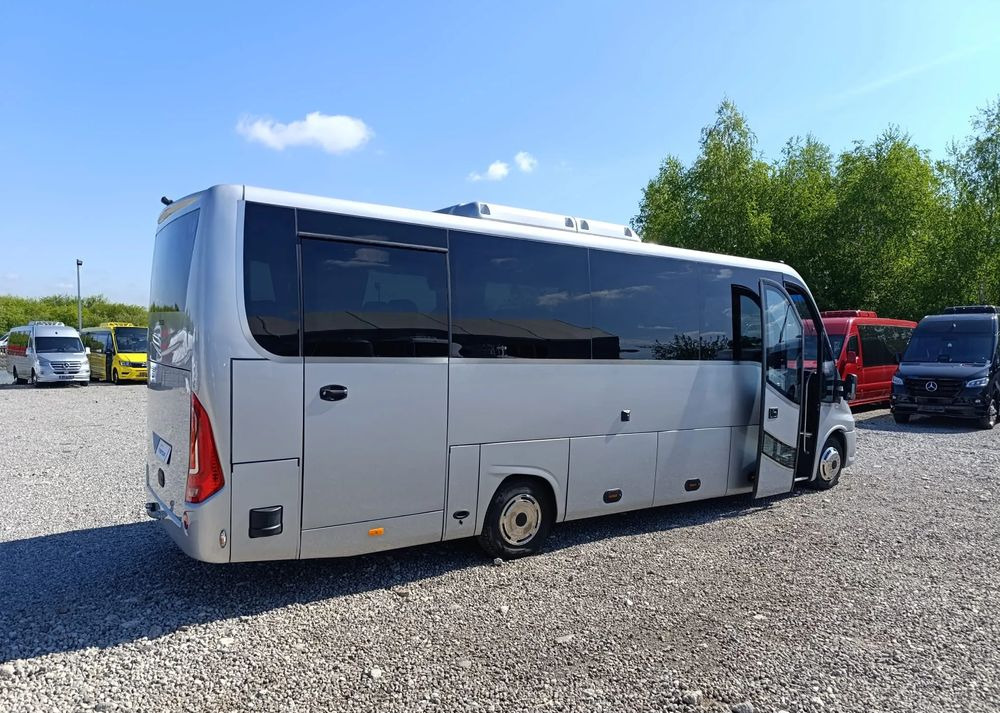 Iveco Daily - Minibus, Putnički kombi: slika 5 Iveco Daily - Minibus, Putnički kombi: slika 5