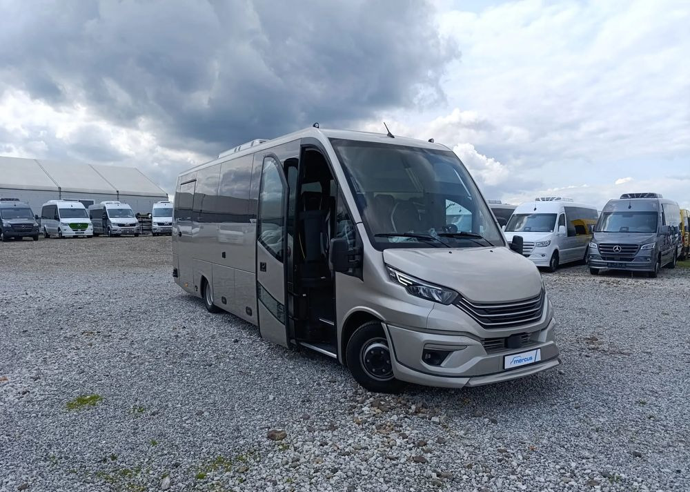 Iveco Mercus Daily 70C21 - Minibus, Putnički kombi: slika 1 Iveco Mercus Daily 70C21 - Minibus, Putnički kombi: slika 1