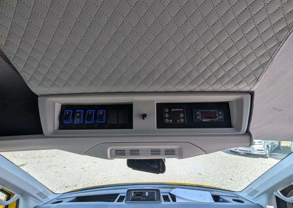 Minibus, Putnički kombi novi MAN TGE 5.160: slika 17