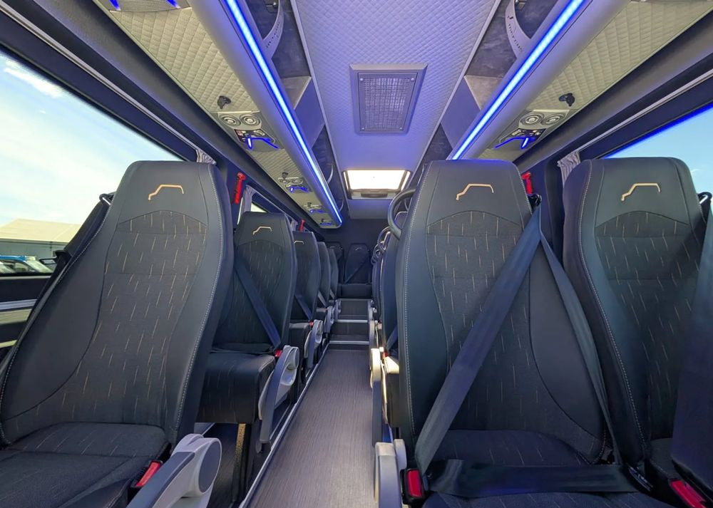 Minibus, Putnički kombi novi MAN TGE 5.160: slika 19