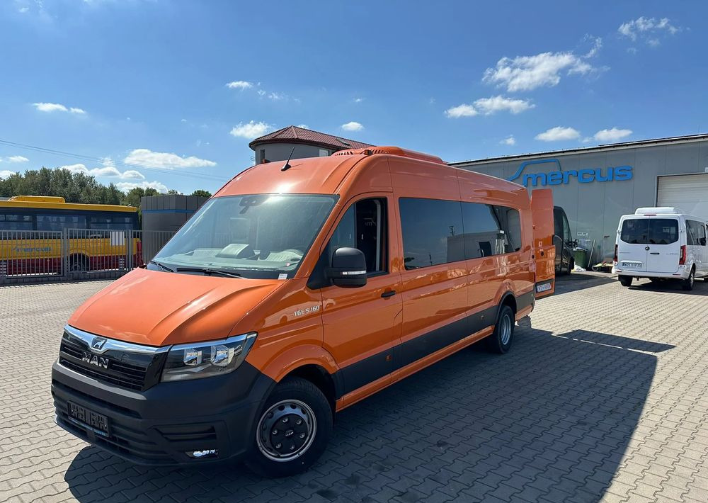 MAN TGE 5.160 - Minibus, Putnički kombi: slika 4 MAN TGE 5.160 - Minibus, Putnički kombi: slika 4