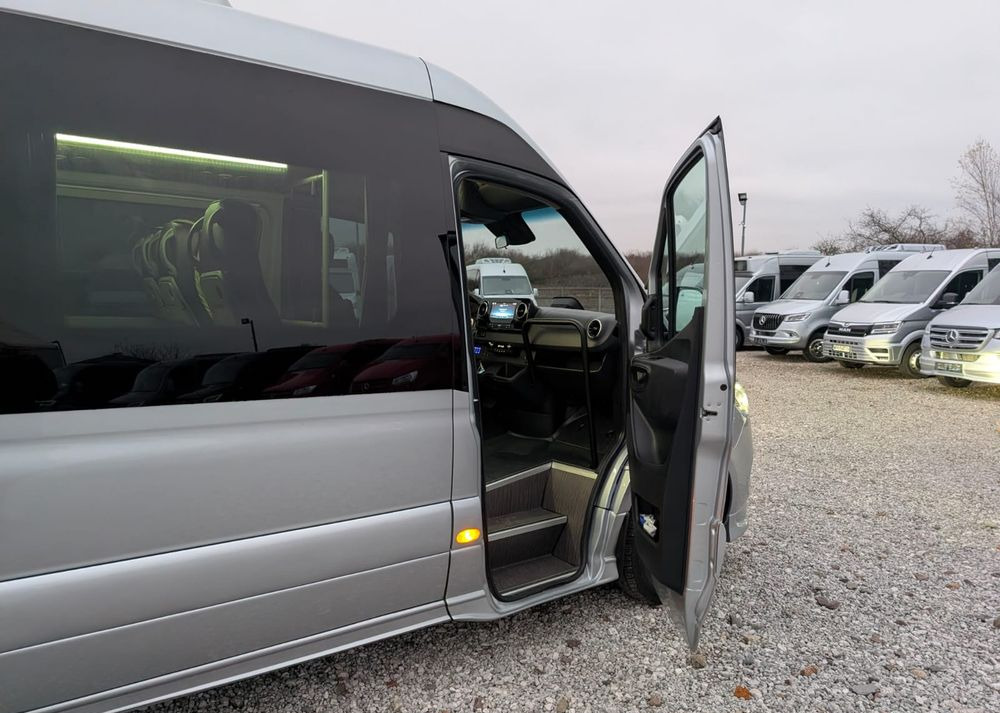Minibus, Putnički kombi novi Mercedes-Benz Sprinter 519: slika 13