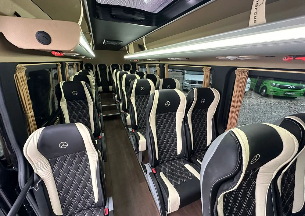 Minibus, Putnički kombi novi Mercedes-Benz Sprinter 519: slika 12