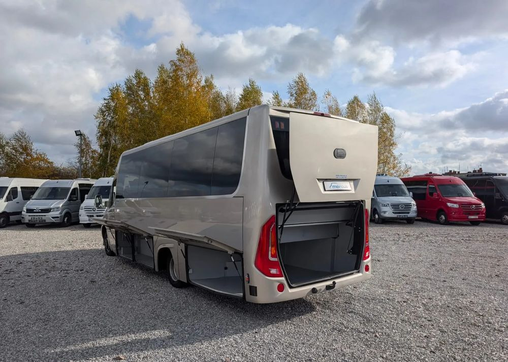 Minibus, Putnički kombi novi Mercedes-Benz Sprinter 519: slika 10