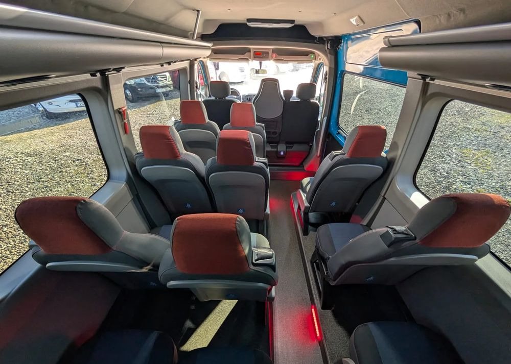 Minibus, Putnički kombi Renault Master: slika 15