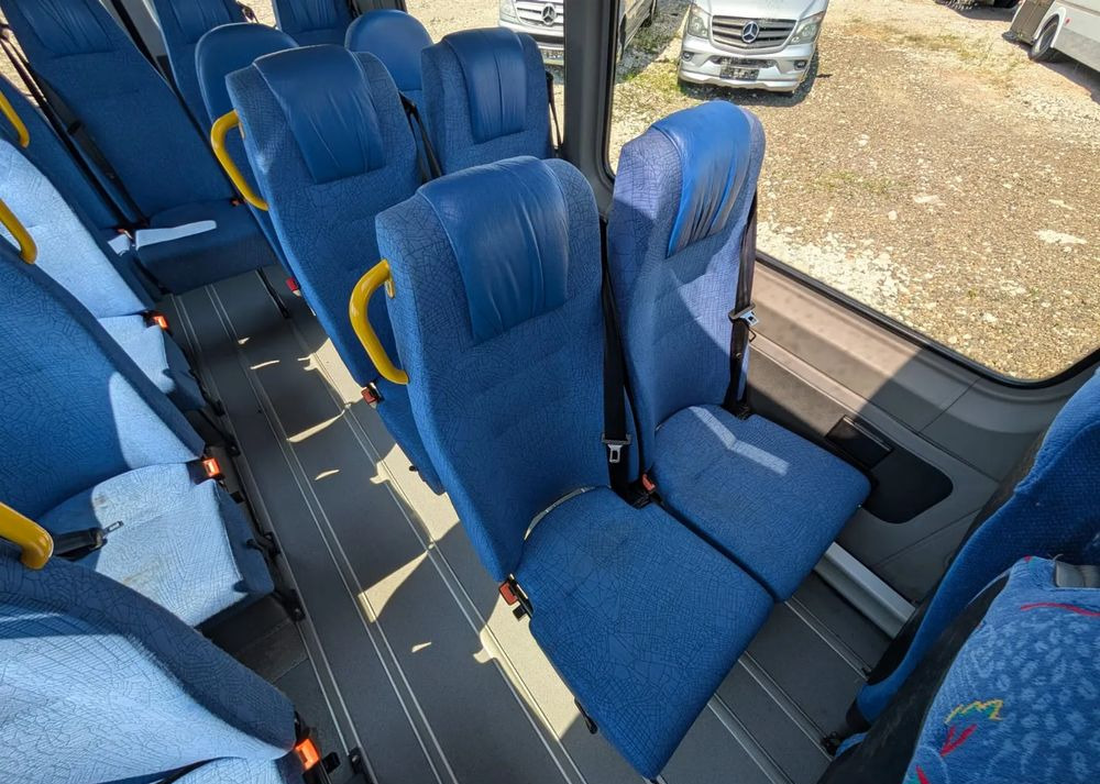 Minibus, Putnički kombi Volkswagen Crafter: slika 16