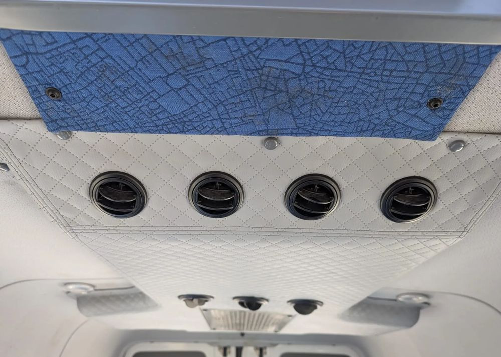 Minibus, Putnički kombi Volkswagen Crafter: slika 17