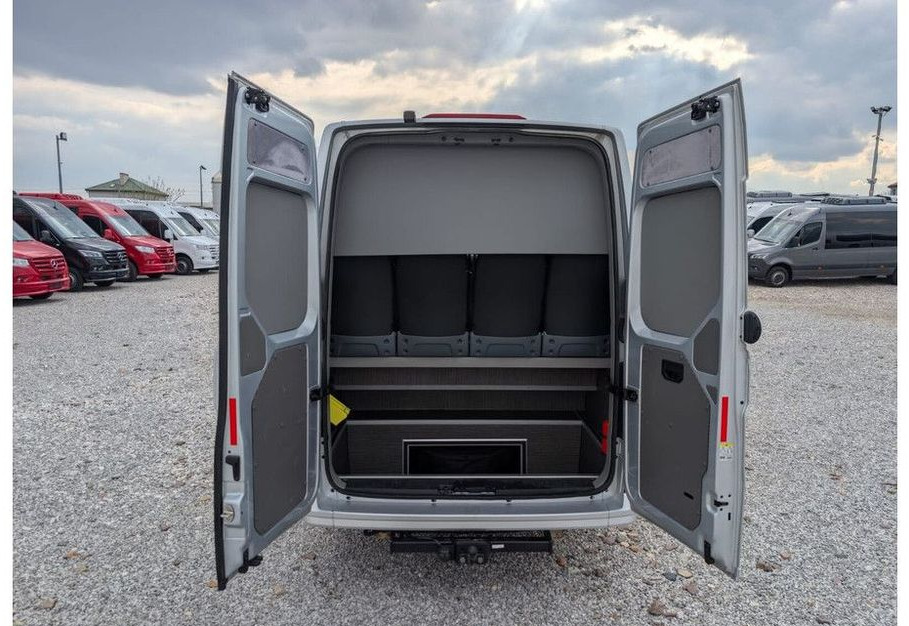 Volkswagen Crafter - Minibus, Putnički kombi: slika 5 Volkswagen Crafter - Minibus, Putnički kombi: slika 5