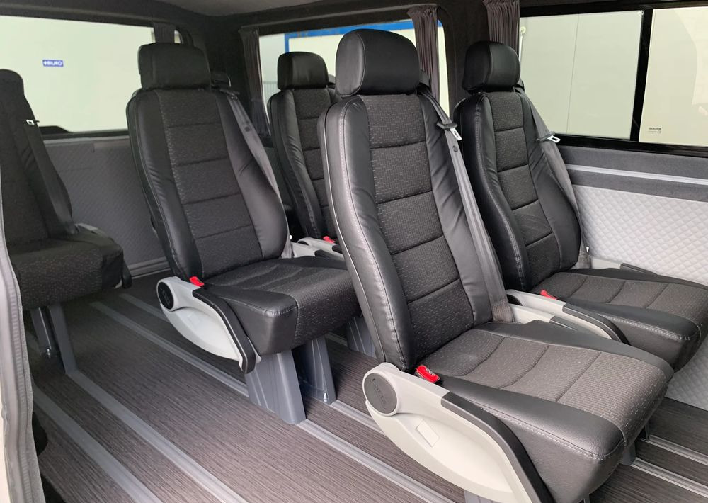 Minibus, Putnički kombi novi Volkswagen Transporter: slika 18