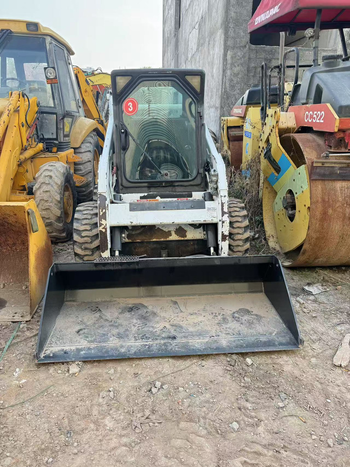 BOBCAT S185 - Mini utovarivač: slika 1 BOBCAT S185 - Mini utovarivač: slika 1
