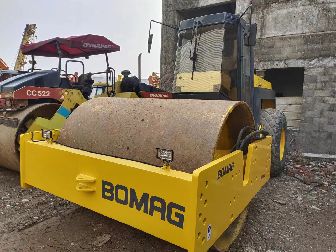 BOMAG BW217D-2 - Kompaktor: slika 4 BOMAG BW217D-2 - Kompaktor: slika 4