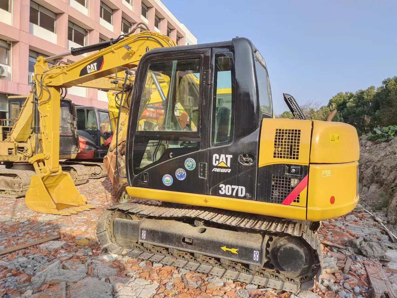 CATERPILLAR 307D - Mini bager: slika 1 CATERPILLAR 307D - Mini bager: slika 1