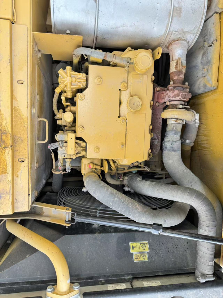 Bager guseničar CATERPILLAR 315D2: slika 6