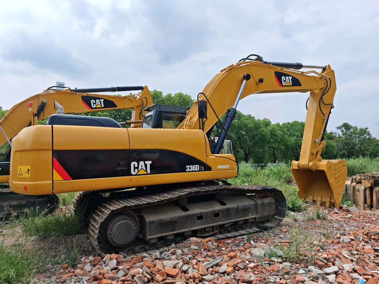 CATERPILLAR 336D2L CAT 336 320 325 - Bager guseničar: slika 2 CATERPILLAR 336D2L CAT 336 320 325 - Bager guseničar: slika 2