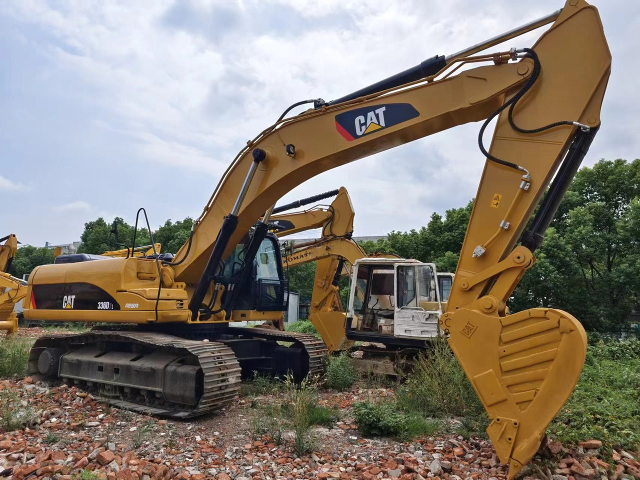 CATERPILLAR 336D2L CAT 336 - Bager guseničar: slika 2 CATERPILLAR 336D2L CAT 336 - Bager guseničar: slika 2